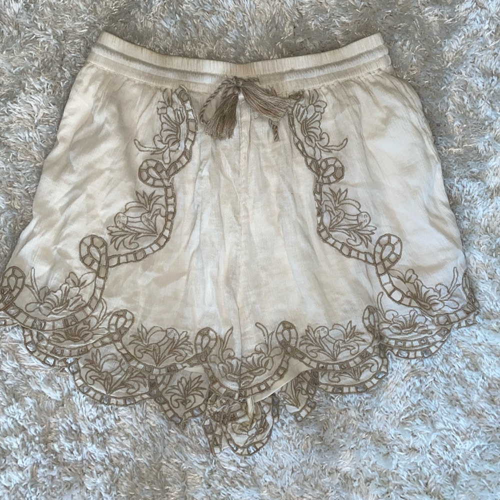 American Eagle boho shorts